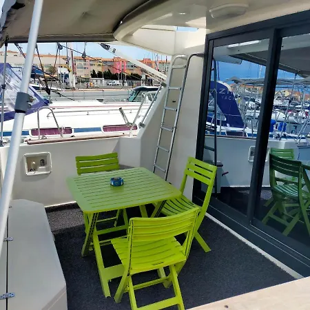 The Boat Bateau-hôtel Agde